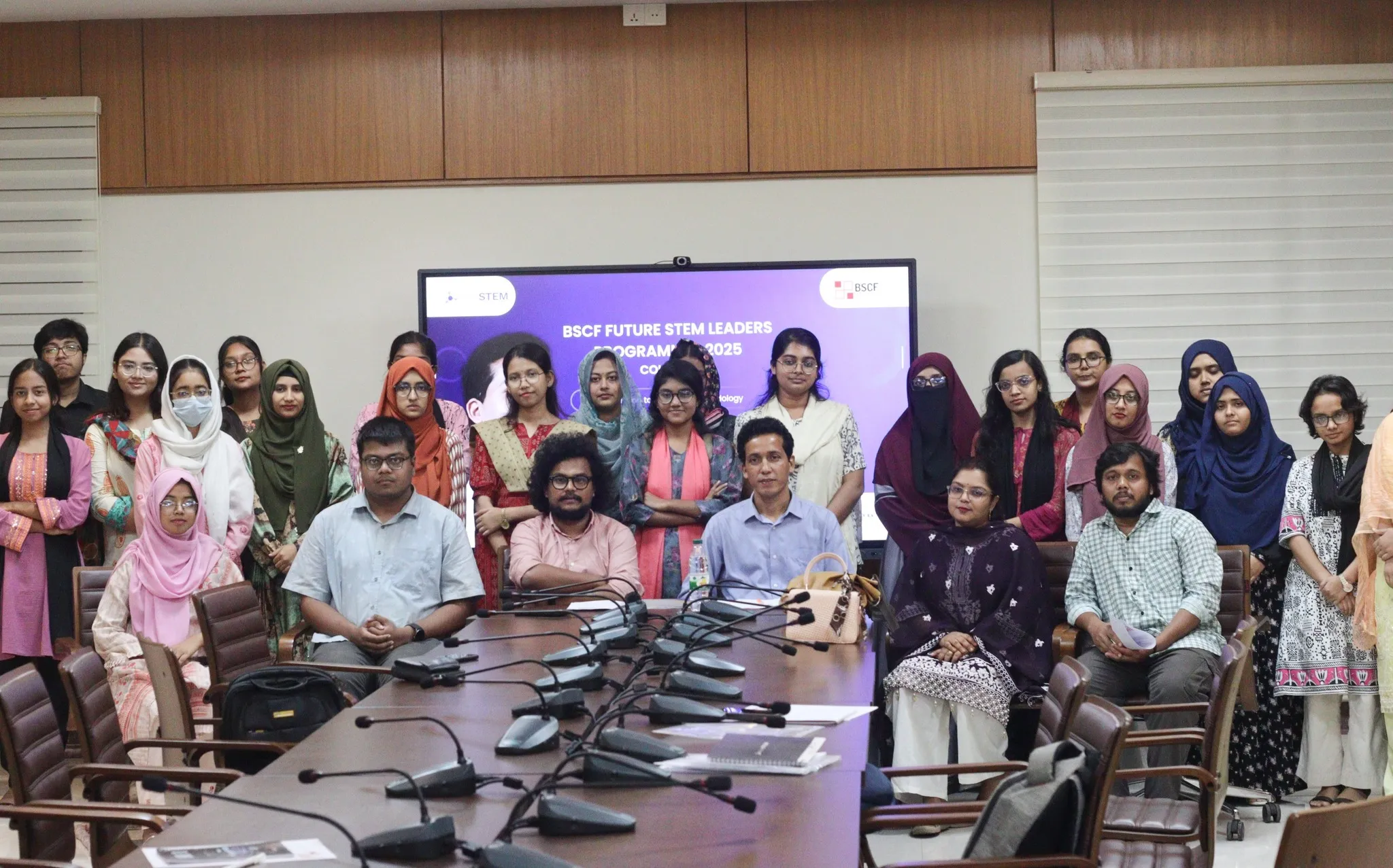Introduction to Research Methodology Session cover