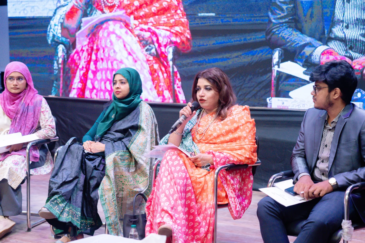 “To bridge the knowledge gap in education,” – National Panel Calls for Science Education Reform in Bangladesh - IID